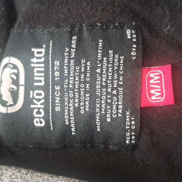 2 B&W T-shirts Ecko Unlitd &T-Shirt Company - Picture 5 of 8